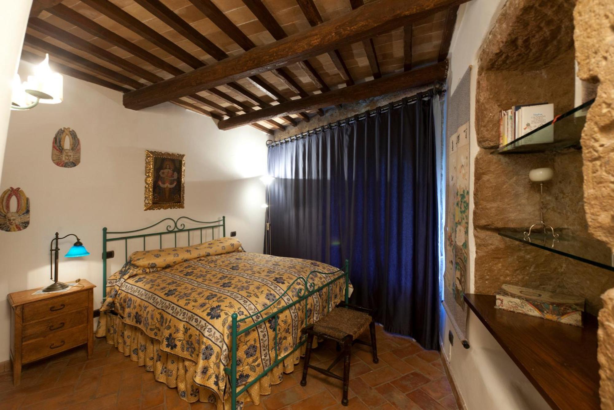 La Casa Degli Archi Hotel Pitigliano Exterior foto