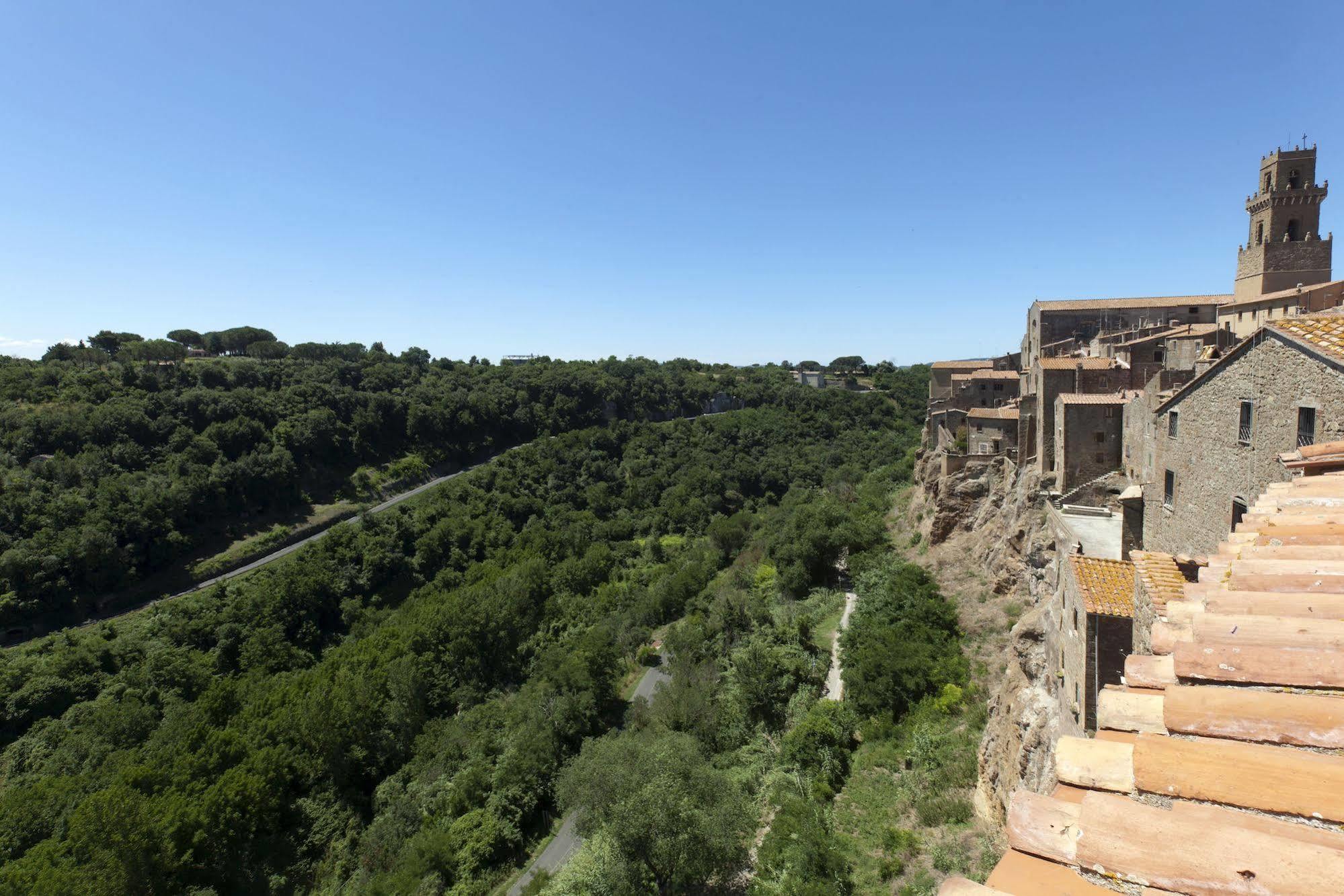 La Casa Degli Archi Hotel Pitigliano Exterior foto